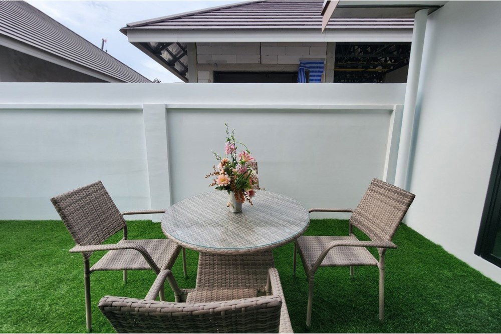 picture [920611001-300] Tranquil Luxury: Huay Yai Home with Pool - 30/80