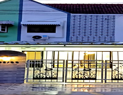 ทาวน์โฮม นนทบุรี :  ลด1แสน3ห้องนอนขายหมู่บ้านรัตนาวดีถนนจันทองเอี่ยมใกล้สถานีคลองบางไผ่ 