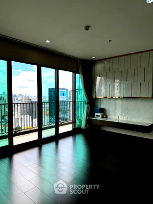 ขายคอนโด : คอนโด 2-ห้องนอน ที่ ซี เอกมัย ใกล้ ARL รามคำแหง (ID 1862608)