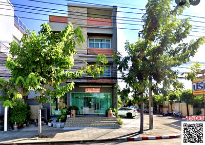 เช่าบ้านเดี่ยว นิคมบางชัน : เช่า สำนักงาน 4 ชั้น หมู่บ้านปรีชา ราม 1  ใกล้สถานีราษฎร์พัฒนา