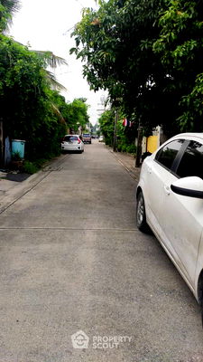 บ้านเดี่ยว ม.เกริก : บ้าน 3-ห้องนอน ใน อนุสาวรีย์ (ID 2426651)