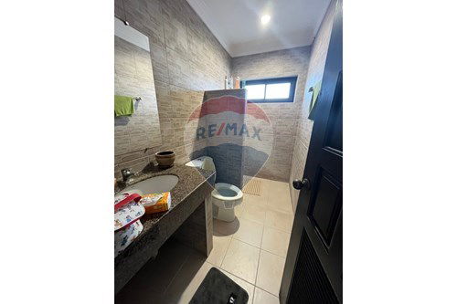 picture [920011003-100] Charming 3-BR Home with Pool in Hua Hin for Sale! - 104/119