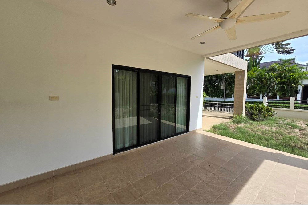 picture [920011003-100] Charming 3-BR Home with Pool in Hua Hin for Sale! - 74/119
