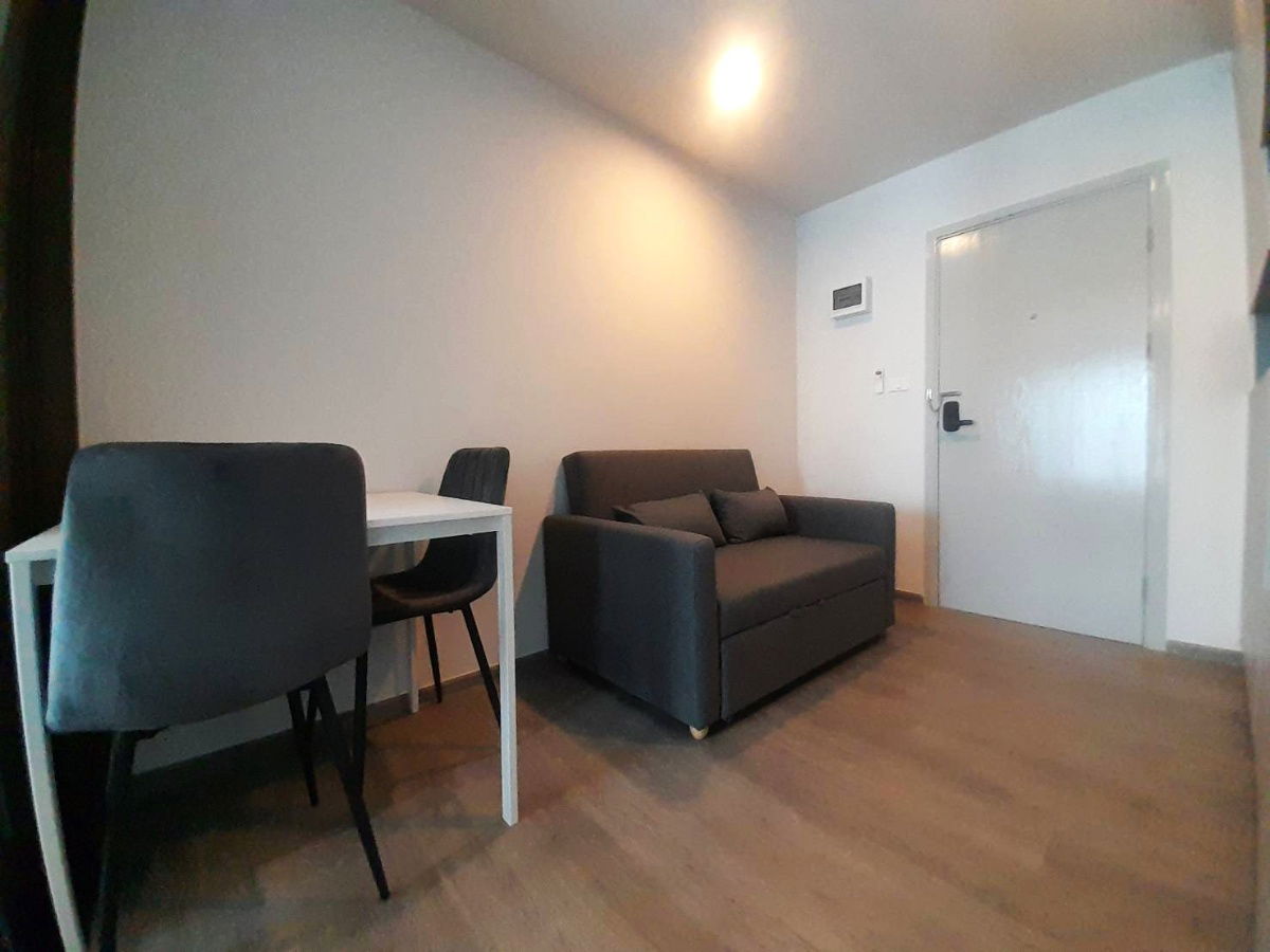 picture For Rent: Regent Home Wuttakat Condominium-Building ð
°ïļ,33rd Floor. - 3/16