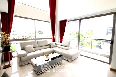 Condos for rent : 3-BR Condo at Down Town 49 near BTS Phrom Phong (ID 1472118)
