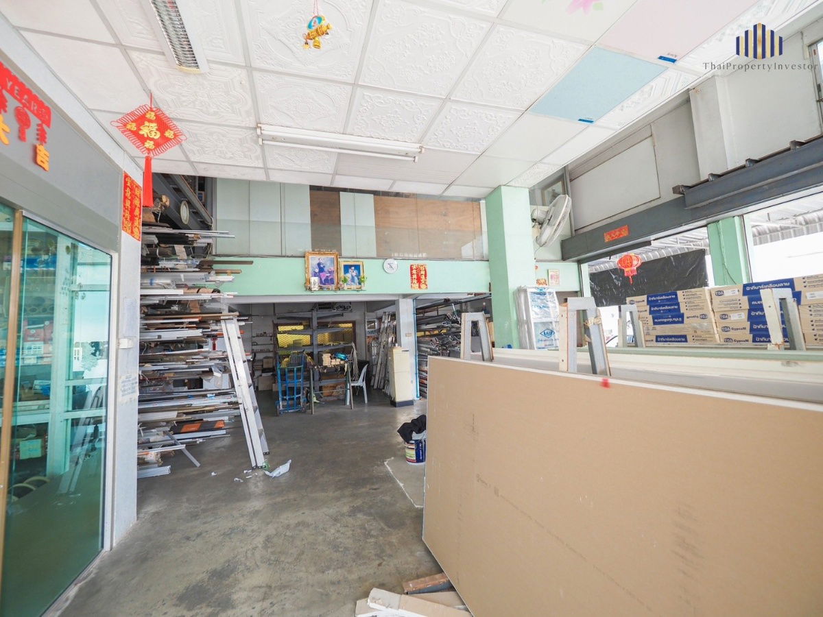 picture Sell office building commercial district at Sutthisan Vinitchai Ratchada Road. Area 104 sq.w. Usable area 1,600 sq.m. 5 floors 1 Elevator - 6/20