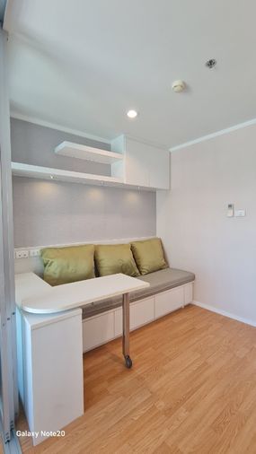 Fully furnished room for rent , near ARL and MRT Huamak station