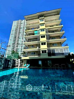 Condos for rent Pattaya : 1-BR Condo at Porch Land 2 Jomtien Resort Condominium close to Pattaya (ID 2418863)