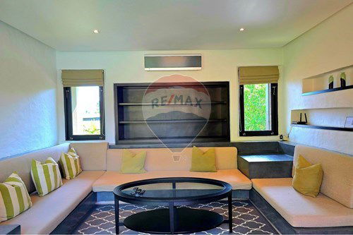 รูป [920121018-311] วิลล่าสระว่ายน้ำ 3 ห้องนอนพร้อมสวนขนาดใหญ่และวิวทะเล ใกล้ ร.ร.นานาชาติ - รูปที่ 32/80