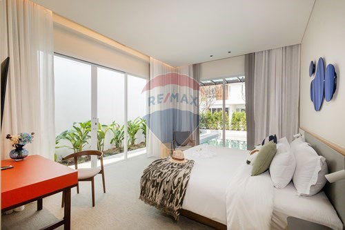 picture [920011003-94] "Luxurious Mountain-View Villa in Cha-Am Paradise" - 6/20