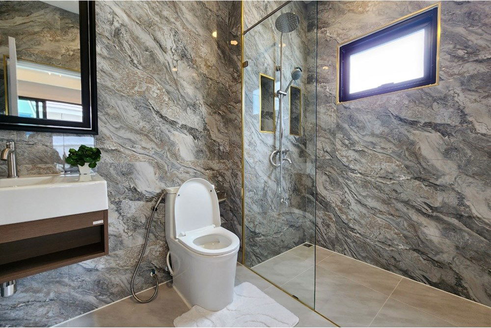 picture [920611001-300] Tranquil Luxury: Huay Yai Home with Pool - 24/80