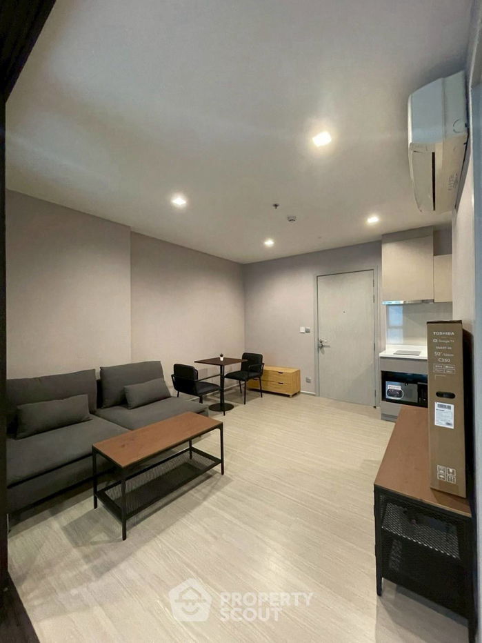 picture 1-BR Condo at Life Sukhumvit 62 near BTS Bang Chak (ID 2322253) - 10/16