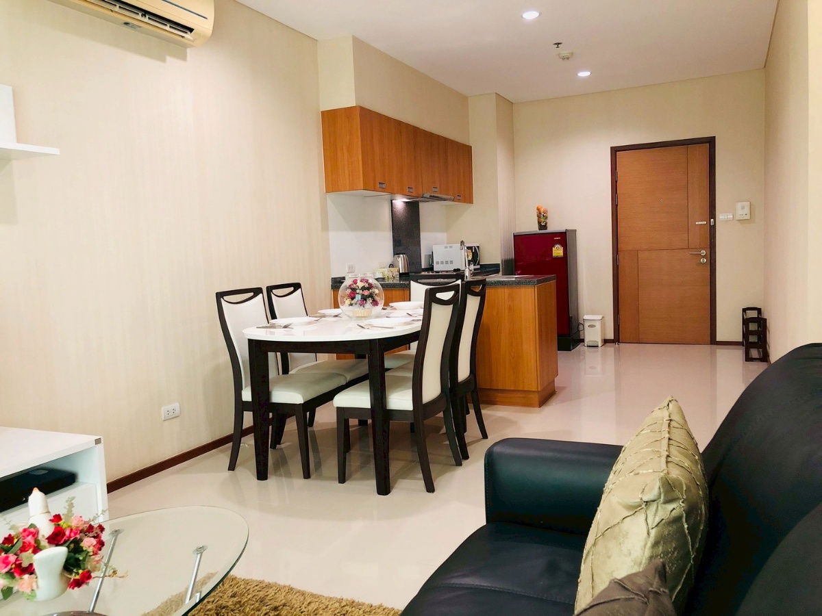 รูป 0 ก้าวถึง BTS! สิ้นสุดการเดินทางที่แสนเหนื่อยล้า... ชีวิตสุดสะดวกที่ Villa Sathorn พร้ิิอมห้องแต่งสวย พร้อมเข้าอยู่ - รูปที่ 2/7