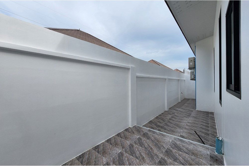 picture [920611001-300] Tranquil Luxury: Huay Yai Home with Pool - 72/80