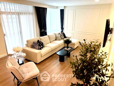 Condos for rent Pathum Wan : 3-BR Condo at Grand Langsuan Condominium near BTS Ratchadamri (ID 2072365)