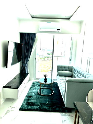 Condos for rent Tesco Lotus South Pattaya : 17th-Floor 1-BR Condo At The Empire Tower Pattaya (ID 1539128)