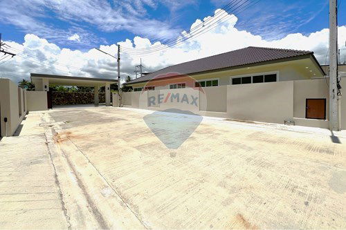 รูป [920471006-145] Single-storey fully furnished home with a private pool for sale - รูปที่ 40/41