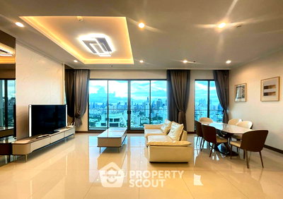 Condos for rent : 3-BR Condo at Supalai Oriental Sukhumvit 39 near MRT Phetchaburi (ID 1711027)