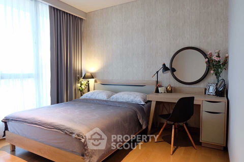 1-BR Condo at The Lumpini 24 near BTS Phrom Phong (ID 515295)