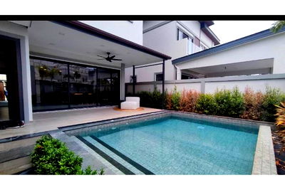Houses for sale Bang Lamung Chonburi : [920611001-255] Luxury Pool Villas in Central Pattaya - Invest Now!