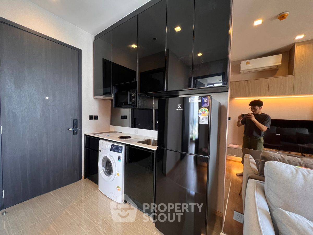 รูป คอนโด 2-ห้องนอน ที่ โนเบิล อราวน์ อารีย์ ใกล้ BTS อารีย์ (ID 2136094) - รูปที่ 2/11