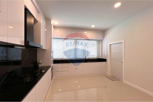 รูป [920471006-145] Single-storey fully furnished home with a private pool for sale - รูปที่ 10/41