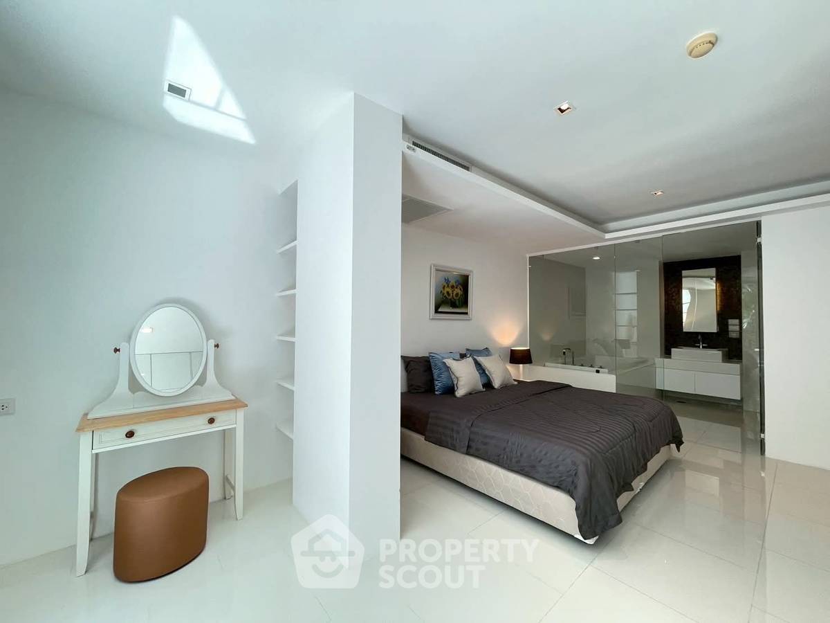 รูป คอนโด 3-ห้องนอน ที่ เดอะ แซงชัวรี วงศ์อมาตย์ ใกล้ ปราสาทสัจธรรม (ID 2427903) - รูปที่ 10/11