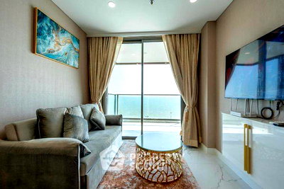 Condos for sale : 2-BR Condo at Copacabana Beach Jomtien close to Jomtien Beach (ID 2015798)