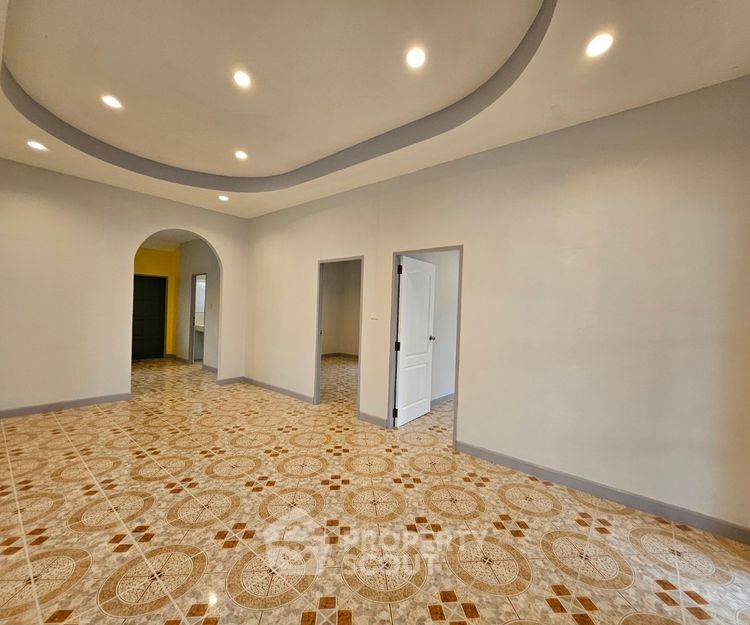 picture 3-BR House in Pak Nam Pran (ID 2428786) - 4/11