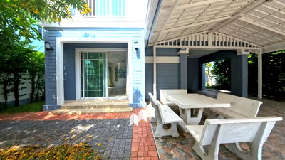 บ้านเดี่ยว กรุงเทพมหานคร : บ้านเดี่ยว 3ห้องนอน ภัสสร19 จตุโชติ มีหลังคาจอดรถ หน้าบ้านทิศใต้