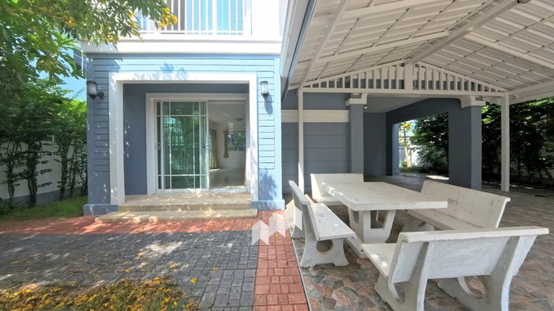 ขายบ้านเดี่ยว : บ้านเดี่ยว 3ห้องนอน ภัสสร19 จตุโชติ มีหลังคาจอดรถ หน้าบ้านทิศใต้