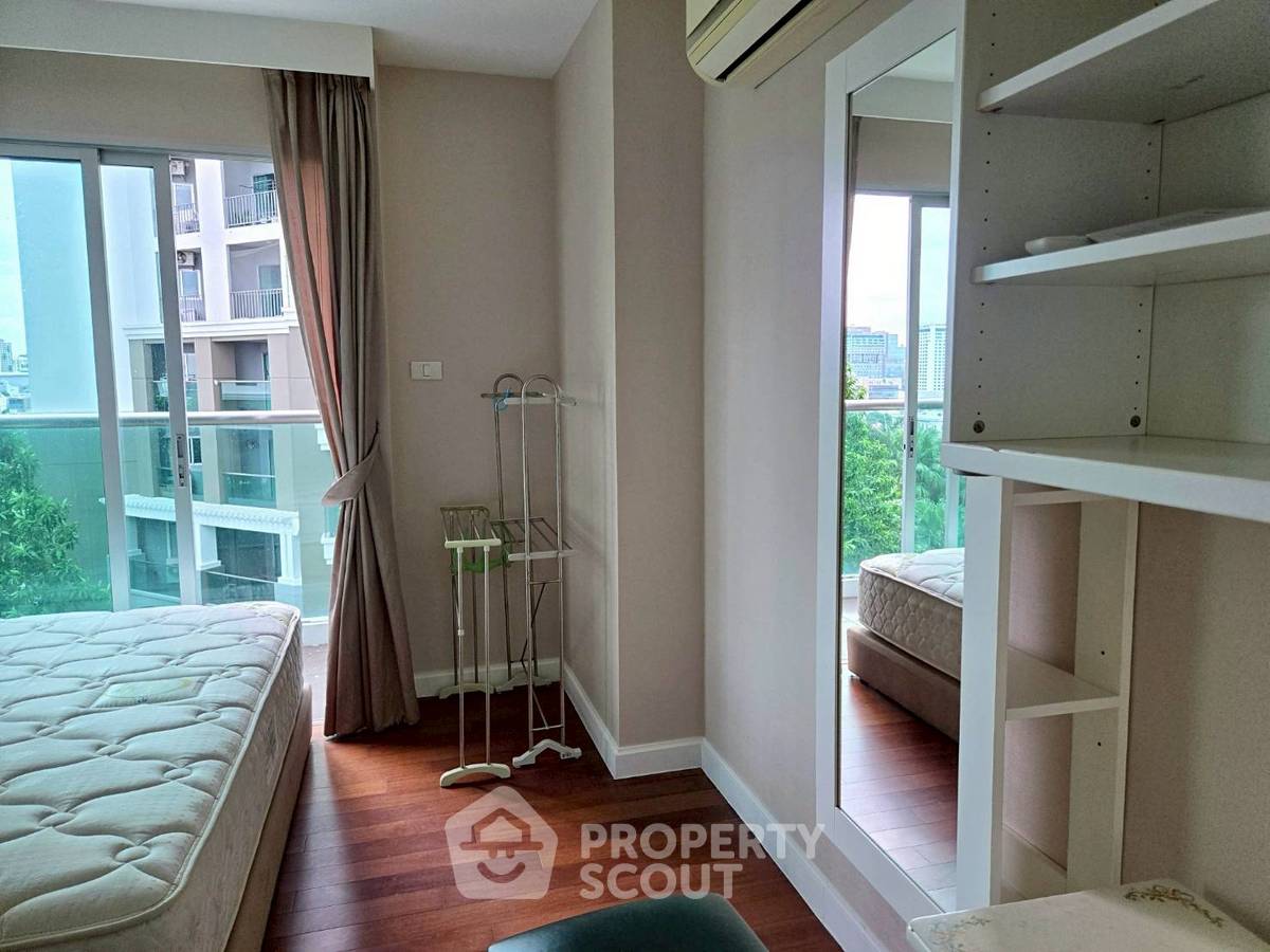 picture 2-BR Condo at Belle Grand Rama 9 near MRT Phra Ram 9 (ID 2417960) - 11/17