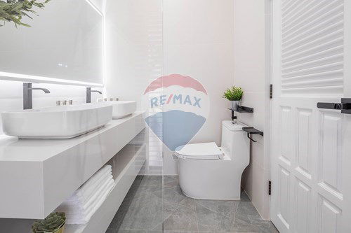 รูป [920611001-379] วิลล่าหรูใหม่ ใกล้ถนนสุขุมวิท พัทยา ทำเลดี ใกล้โรงเรียนนานาชาติ - รูปที่ 66/90