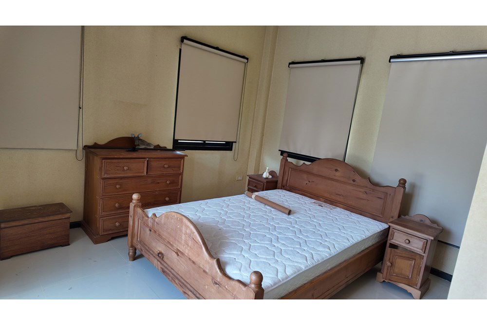 picture [920011003-100] Charming 3-BR Home with Pool in Hua Hin for Sale! - 38/119