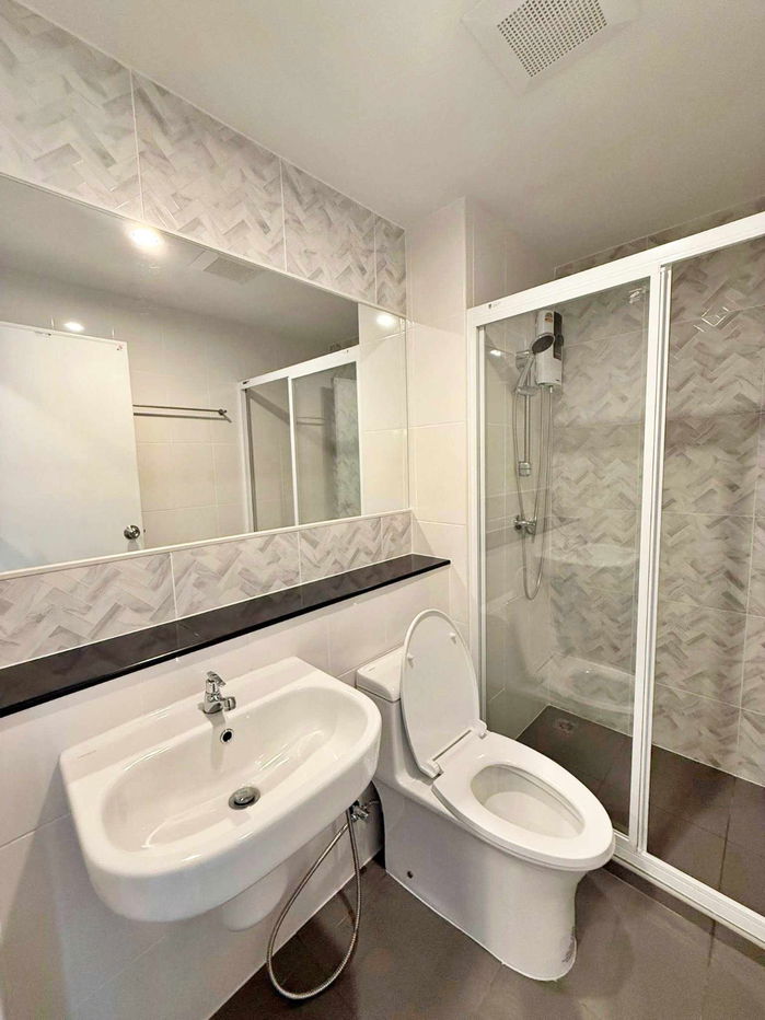 รูป ห้องมาใหม่🐲แอดไลน์ได้เลยครับ🐲✨✨🛋️🛌 บางนา💥รีเจ้นท์ โฮม บางนา🔴🟢🟡 - รูปที่ 5/7