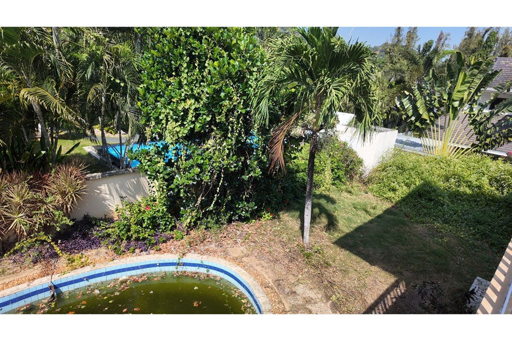 picture [920011003-100] Charming 3-BR Home with Pool in Hua Hin for Sale! - 50/119