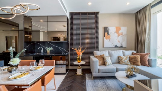 รูปภาพ Masterpiece of Thonglor! The most beautifully decorated room at The Esse 36, fully designed and ready for immediate move-in.