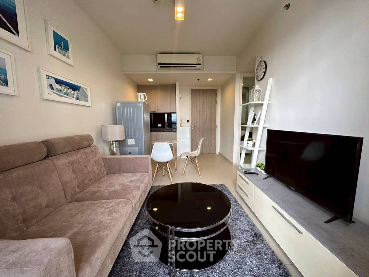 รูป คอนโด 1-ห้องนอน ที่ ยูนิกซ์ พัทยาใต้ ใกล้ ถนนพระตำหนัก พัทยา (ID 2415166) - รูปที่ 2/8