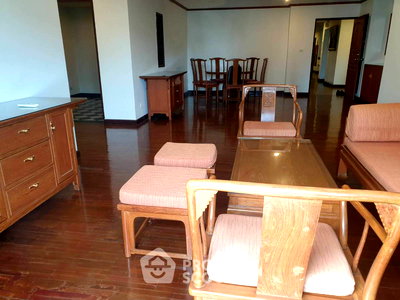 Condos for sale Sukumvit 59 : 2-BR Condo at Le Premier 2 Condominium near BTS Thong Lor (ID 1982086)