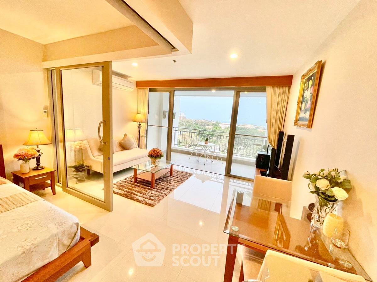 picture 1-BR Condo at Boat House Hua Hin close to The Venezia (ID 1266397) - 2/15