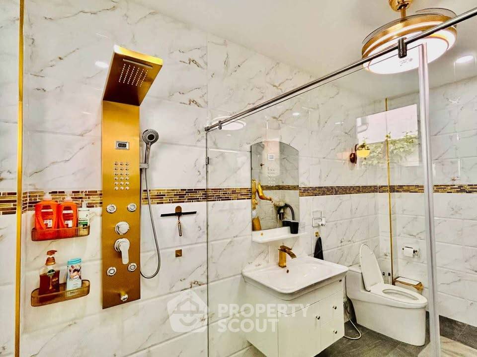 รูป บ้าน 2-ห้องนอน ใน วังก์พง (ID 2427529) - รูปที่ 6/18