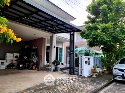 บ้านเดี่ยว ถนนนิมิตรใหม่ : บ้าน 3-ห้องนอน ใน บางชัน (ID 2426028)