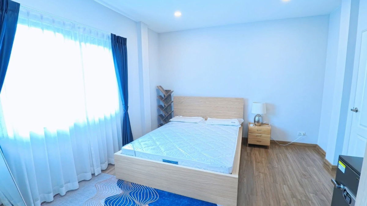 picture Centro Vibhavadi - 5/10