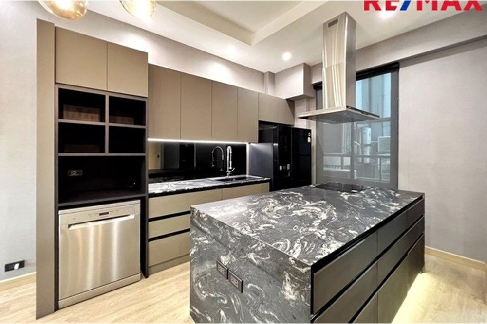 รูป [920091001-1046] ขาย โฮมออฟฟิศหรู 4 ชั้น THE FRONT ลาดพร้าว-รัชดา - รูปที่ 13/80