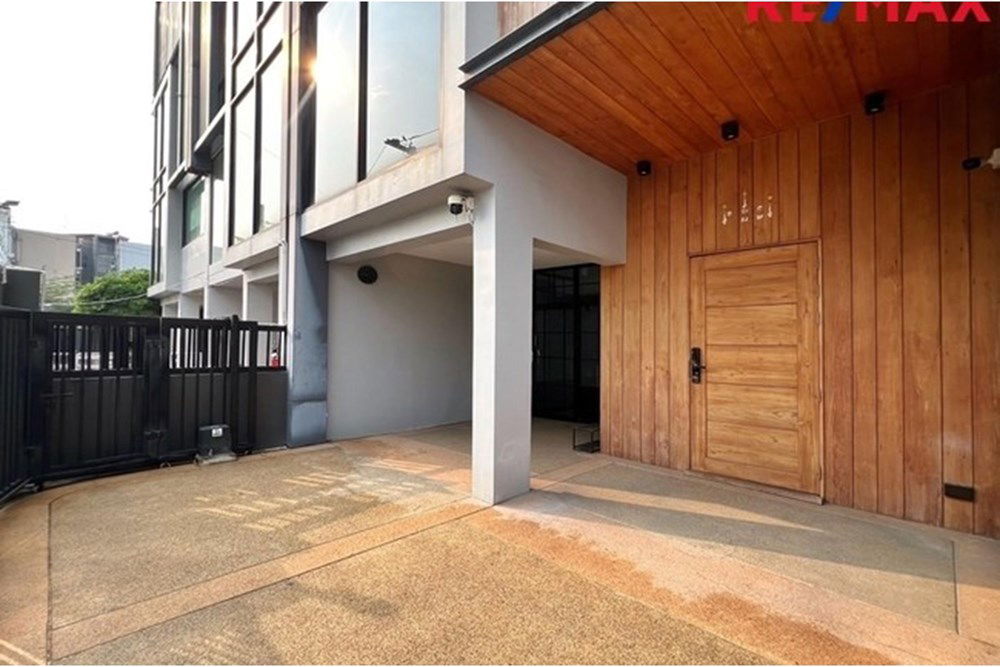 รูป [920091001-1046] ขาย โฮมออฟฟิศหรู 4 ชั้น THE FRONT ลาดพร้าว-รัชดา - รูปที่ 4/80