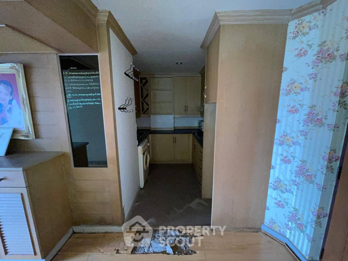 รูป คอนโด 2-ห้องนอน ที่ สุขุมวิท ปาร์ค คอนโดมิเนียม ใกล้ BTS อโศก (ID 2428908) - รูปที่ 6/13