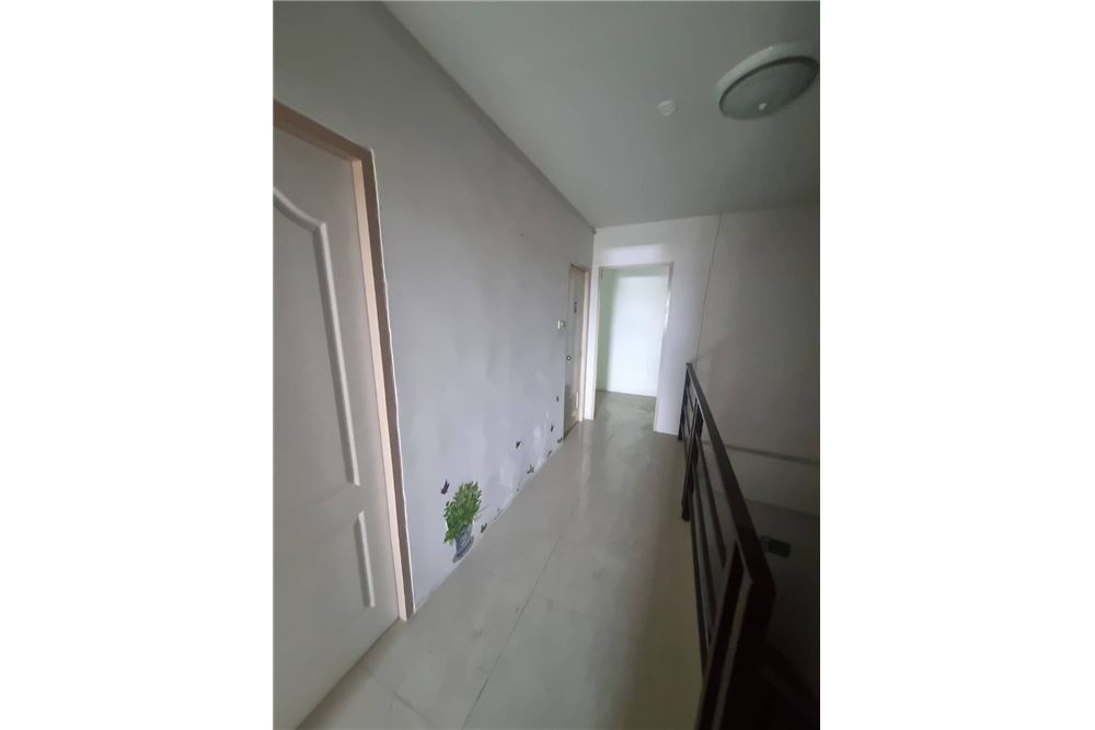 รูป [92001012-108] ขายอาคารพาณิชย์ เนื้อที่ 20.8ตรว. ต.บ้านสวน ชลบุรี - รูปที่ 14/28