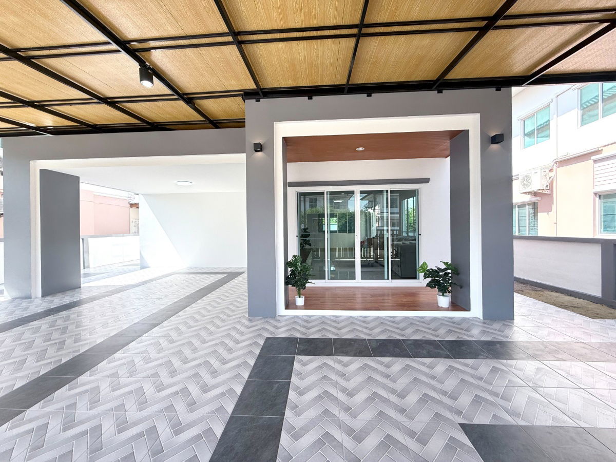 รูป บ้านเดี่ยว สวยๆ แต่งใหม่ทั้งหลัง พร้อมเฟอร์ หมู่บ้าน เปี่ยมภิรมย์ รีสอร์ท รีโนเวทใหม่ พร้อมอยู่ คู้ซ้าย หนองจอก ซอยมิตรไมตรี 2 - รูปที่ 4/47