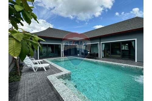รูป [920281015-28] Pool villas in Ao nang - รูปที่ 2/14