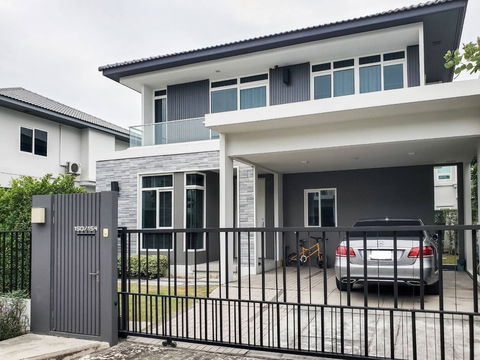 ขายบ้านเดี่ยว 2 ชั้น 73 ตรว. หมู่บ้านมัณฑนา มอเตอร์เวย์-กรุงเทพกรีฑา สภาพใหม่มาก พร้อมอยู่